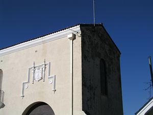 Spanish Mission Flats Bondi