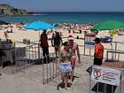 Christmas at Bondi Beach 2005