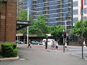 Museum Station - Liverpool Street - Elizabeth Street - Sydney tram rounded Corner